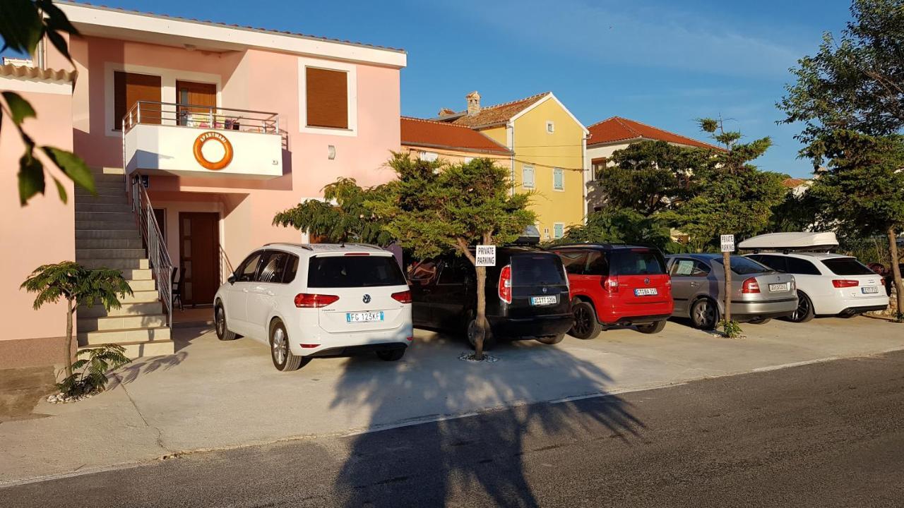 Apartments By The Sea Veli Rat, Dugi Otok - 11525 Bagian luar foto
