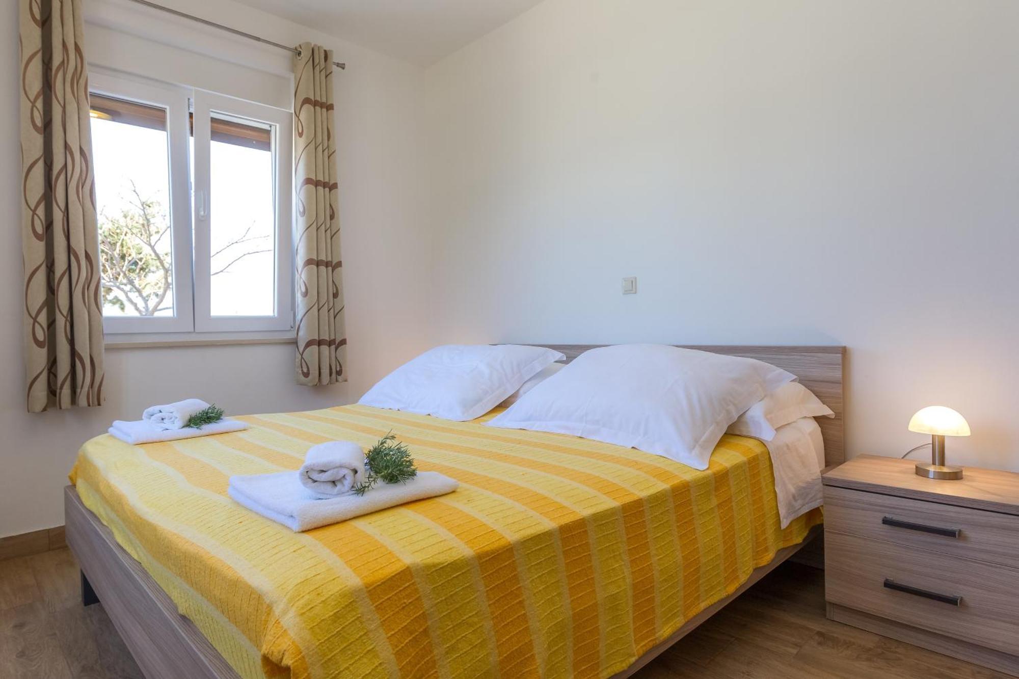 Apartments By The Sea Veli Rat, Dugi Otok - 11525 Ruang foto